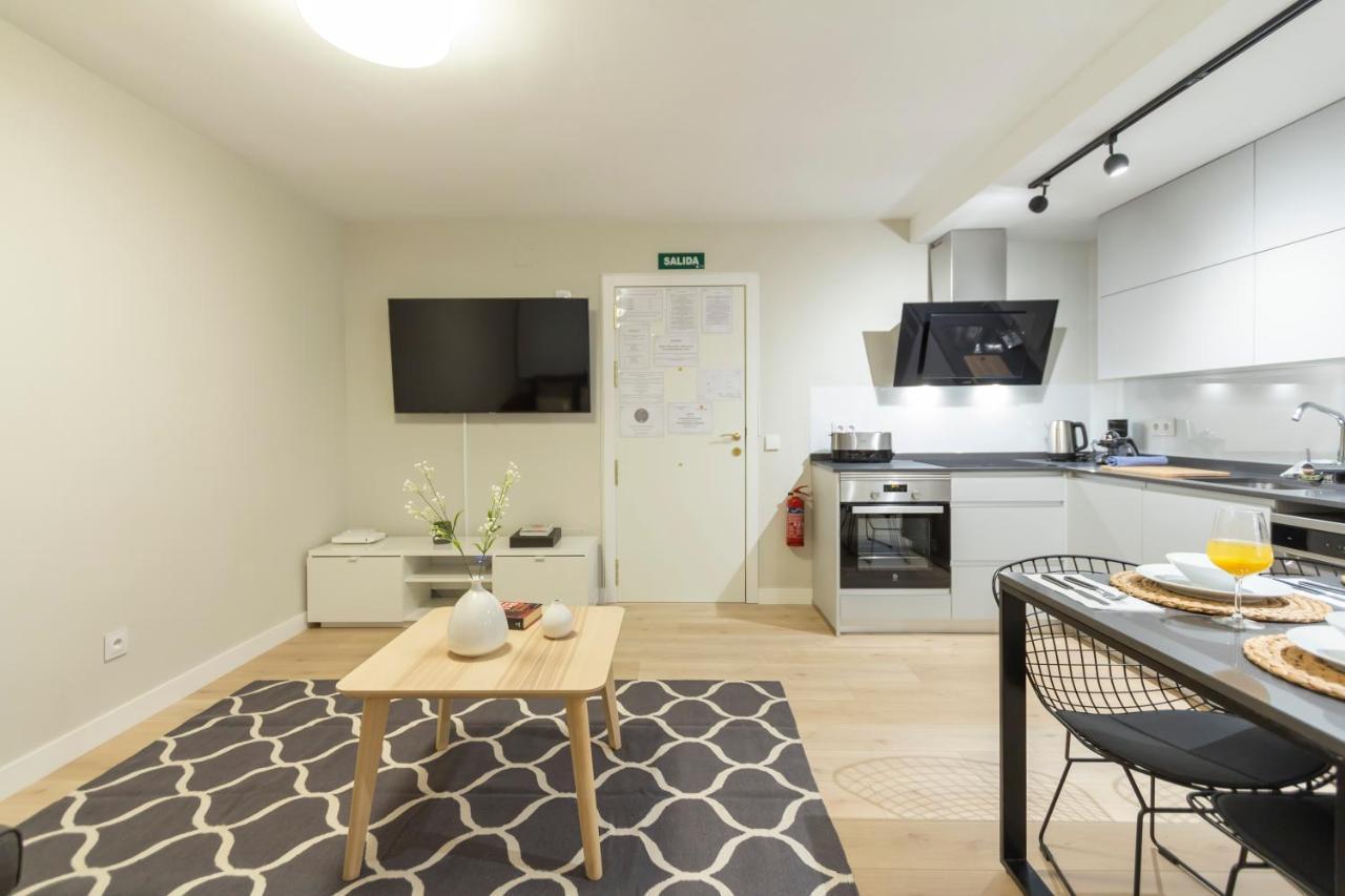 Dobohomes - Clara Del Rey Madrid Exterior foto