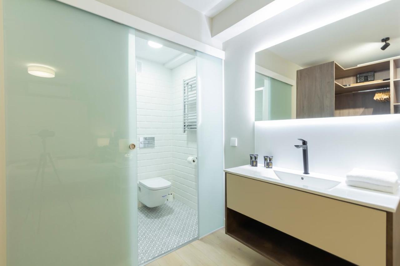 Dobohomes - Clara Del Rey Madrid Exterior foto